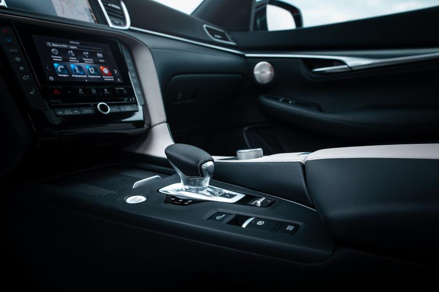 Детали интерьера Infiniti QX55 AWD 2021 года  (CIS) (фото 7 из 12)